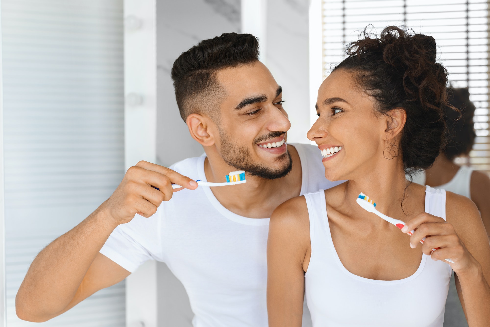 5 astuces efficaces pour des dents plus blanches