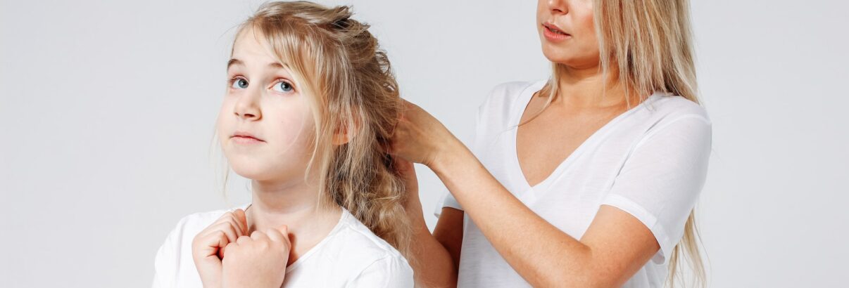 Tendances incontournables de coiffures pour petites filles en 2023