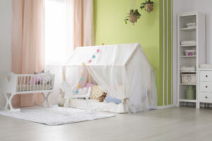 Quatre astuces incontournables pour une organisation optimale dans la chambre de bébé