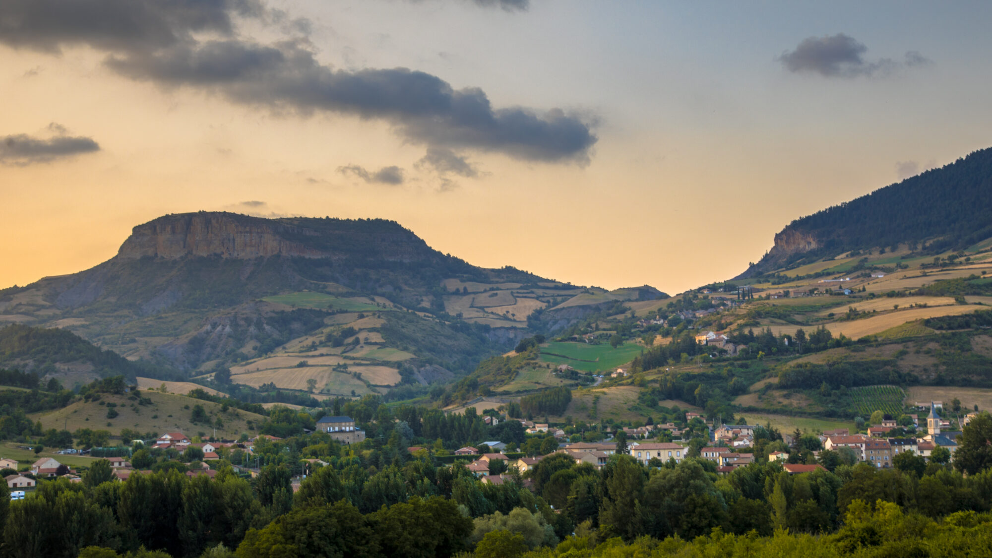 Le train des Cévennes : Voyage pittoresque aux travers des paysages authentiques de la France