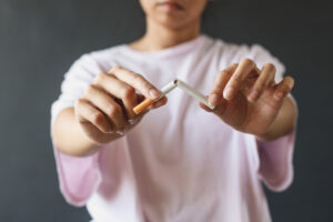 Comment le mois sans tabac a aidé des ex-fumeurs à écraser leur dernière cigarette