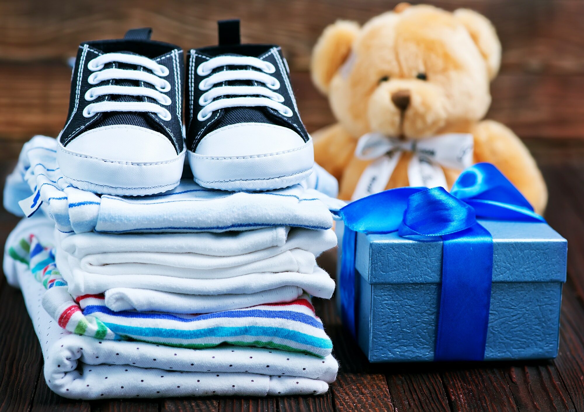 Les multiples vies des vêtements de bébé : comment leur offrir une seconde jeunesse ?