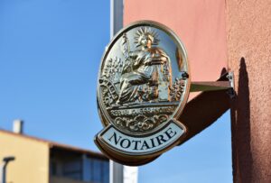 Pourquoi prélève-t-on des frais de notaire ?