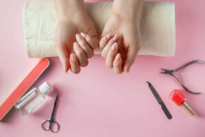 7 accessoires pour réussir votre manucure et sublimer vos ongles !